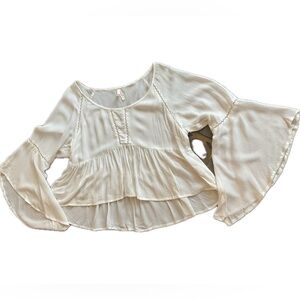 ***True Destiny **Cream of White Crinkle Gauze Peasant Blouse